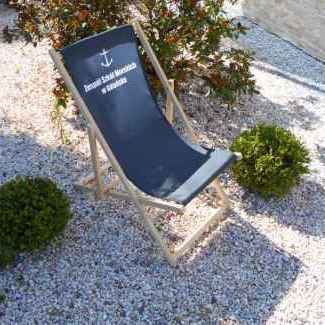 Tumbona negra para escuela